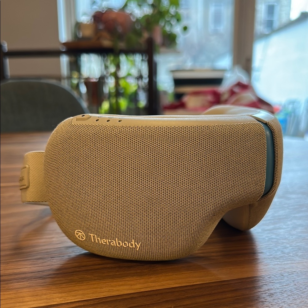 Therabody First Generation Smart Goggles — Like New